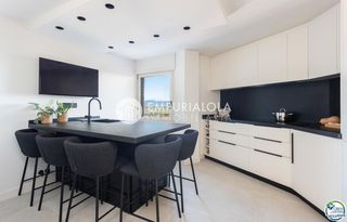 Apartament a Carrer salinesles. Ático en venta en carrer montgó, 1, eixample  horta capallera
