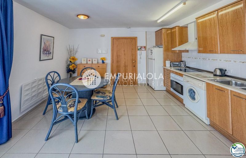 Foto 3cc538e8-aeda-412b-927d-f39638d231d9. Apartament a carrer punta llevant a Santa Margarida Roses