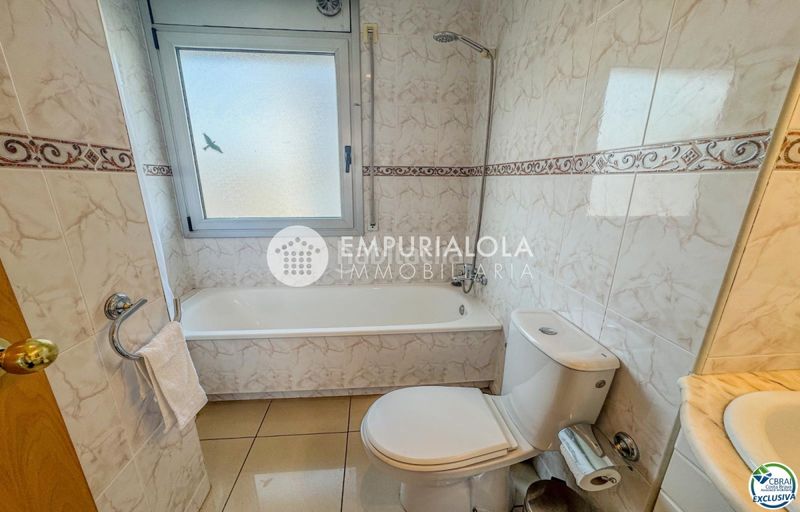 Foto ff2f28cc-f9fd-44b7-ba98-64d44278a405. Apartament a carrer punta llevant a Santa Margarida Roses