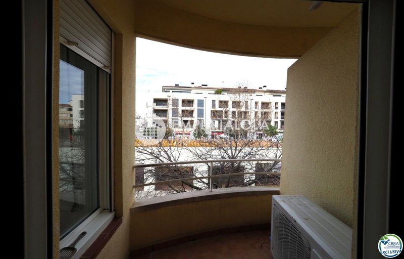 Foto 365a842a-dc0a-46c6-9591-a24daafe7edc. Apartament a calle mairo a Centre Roses