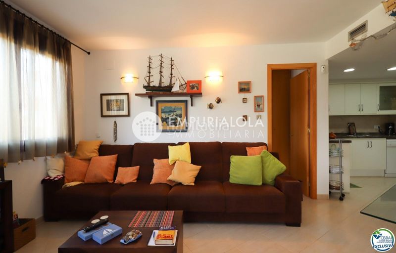 Foto 6020f089-8ecf-48e7-b895-be152e34c4bc. Apartament a avenida pau casals a La Vila Llançà