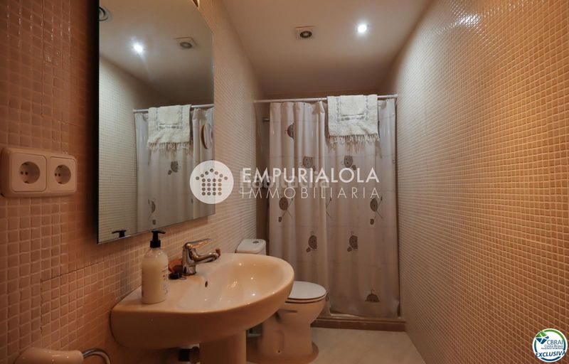Foto ed8884f5-1f4f-48e3-a258-2a371cf4d766. Apartament a avenida pau casals a La Vila Llançà