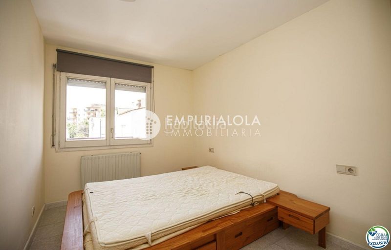 Foto 19c46e16-03aa-433a-a7b6-f078f609ea91. Apartament a calle sant pau a Creu de la Mà Figueres