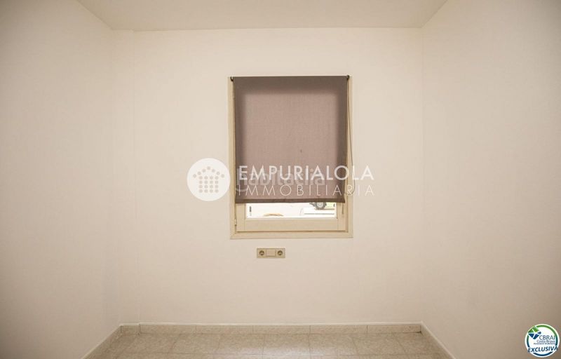 Foto 2b887407-be4b-4731-bfa3-3d2efba60be2. Apartament a calle sant pau a Creu de la Mà Figueres