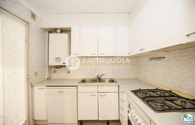 Foto 2c1096c7-6ad3-42a3-b2b5-5b5c1529468d. Apartament a calle sant pau a Creu de la Mà Figueres