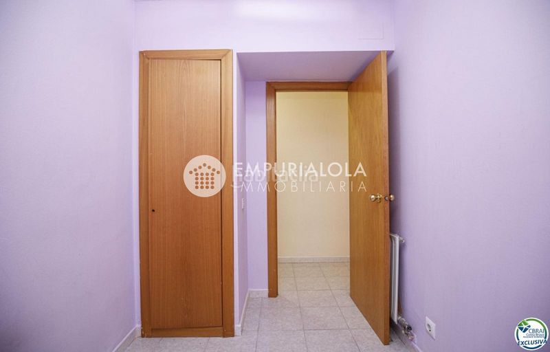 Foto f338b1fe-8fd2-425a-8987-092036aa7ee7. Apartament a calle sant pau a Creu de la Mà Figueres