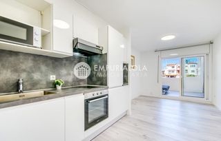 Estudio en Sector poblat típic. Planta baja en empuriabrava  con vistas  al canal