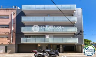 Appartement à Calle raval dels grecs. Oportunidad en roses centro piso del 2020 con garaje opcional