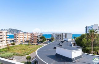 Appartement à Calle pedro calderon de la barca. Apartamento en perfecto estado con un dormitorio y vistas al mar