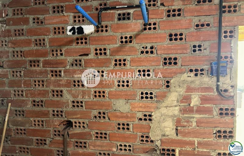 Foto d6f57313-6a2d-4497-98e6-8f8f63670e3b. Appartement in carrer la coma in El Colomer - La Bateria - La Coma Llançà