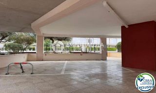 Aparcament cotxe a Carrer de miguel de cervantes,. Plaza de aparcamiento en venta  centro comercial santa margarita