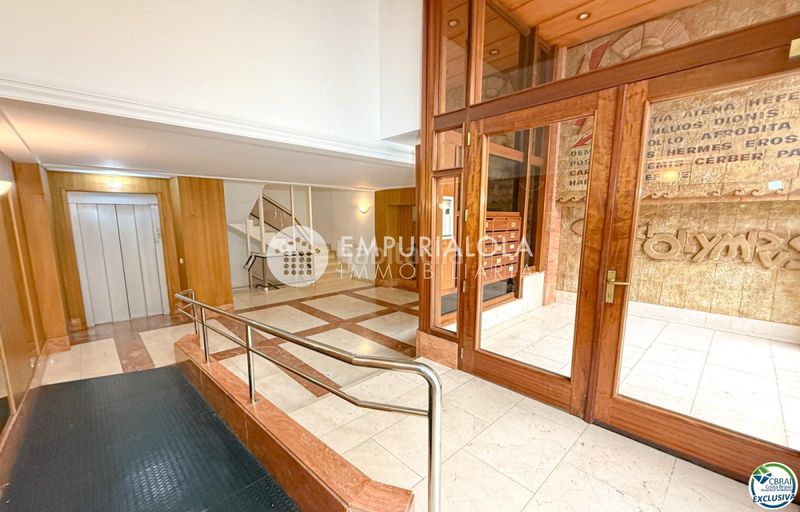 Foto d0e7630a-4944-422a-9d08-cc0091360645. Apartament a carrer esperanza a Centre Figueres