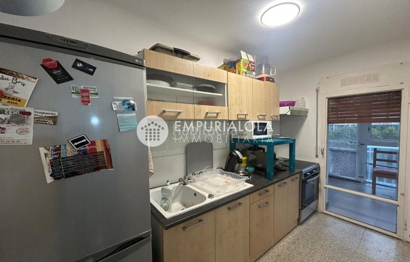 Foto 246b6a36-ad77-4bc7-a1f0-b9fd0967de0f. Apartament a avenida de la platja a Santa Margarida Roses