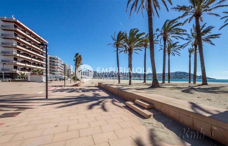 Foto 49570d85-8150-4fe1-bddc-cba1178f78cb. Apartament a avenida de la platja a Santa Margarida Roses
