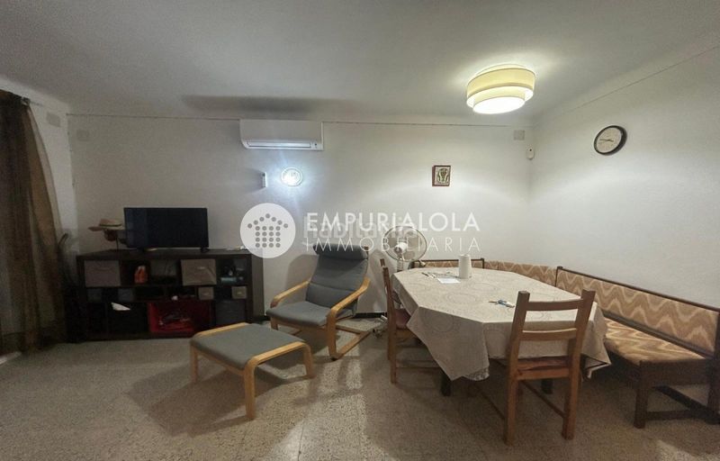 Foto f4704998-2870-4501-983c-a069d853dbd8. Apartament a avenida de la platja a Santa Margarida Roses