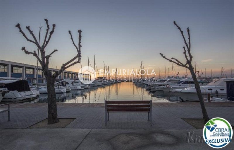 Foto 0e14a4cd-5d7c-4b93-820f-0d7f3299ebcf. Apartament amb calefacció a Puig Rom-Canyelles-Almadrava Roses
