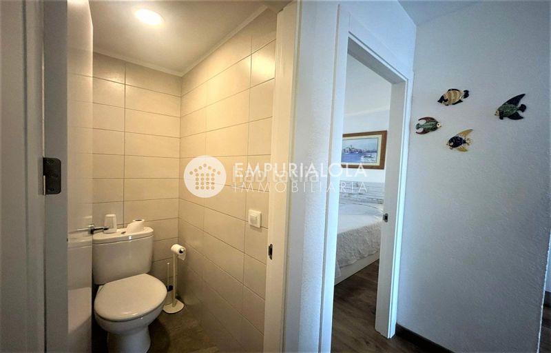 Foto 8e6582a0-8b9f-4bbf-b3b9-4ff67828b4d2. Apartament amb calefacció a Puig Rom-Canyelles-Almadrava Roses
