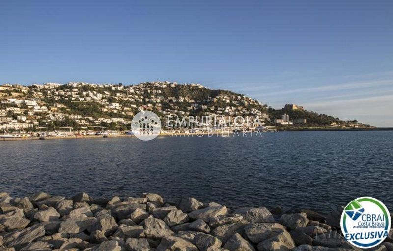 Foto f12074b2-5b0f-4631-9698-5f5bf39a5926. Apartament amb calefacció a Puig Rom-Canyelles-Almadrava Roses