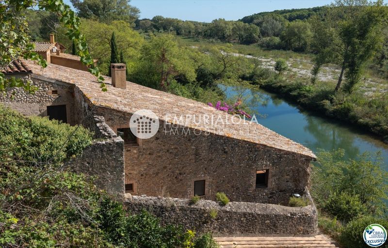 Foto 49f1c61d-6928-4bc9-b152-6304d79c3f7b. Xalet a calle cal barquer a Sant Miquel de Fluvià