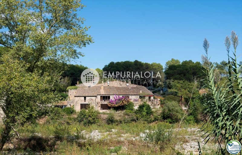 Foto 516a3452-9806-4952-809e-6adb10898fdf. Xalet a calle cal barquer a Sant Miquel de Fluvià