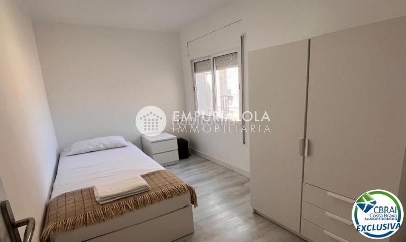 Foto 0791658d-bc86-42e2-8a8b-fdff839b718f. Apartament a calle nou a Centre Roses