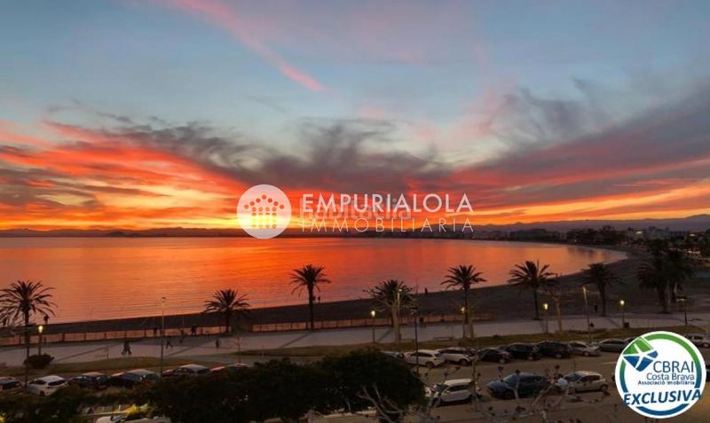 Foto 50110be9-9bca-48ca-86e8-1957764f9c45. Apartament a calle nou a Centre Roses