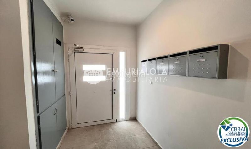 Foto a3ddbcaa-08e1-42a5-bb54-65c9e1612d1a. Apartament a calle nou a Centre Roses