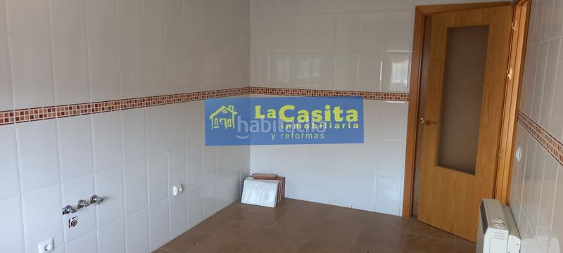 Foto 07047d45-1672-491a-92d7-98cd3524e0e8. Casa amb calefacció aparcament a Torralba de Calatrava