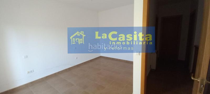 Foto 18f8fdbf-b7fd-4c35-9753-2a51676dc069. Casa amb calefacció aparcament a Torralba de Calatrava