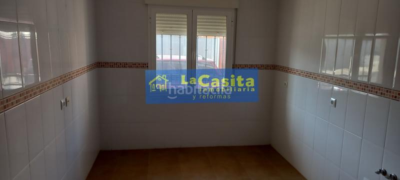 Foto a53eea77-a356-4c4c-9a96-df30491b95b9. Casa amb calefacció aparcament a Torralba de Calatrava