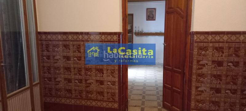 Foto d1baa9b6-4c4e-45b8-8b41-79320b1372bc. Casa con riscaldamento parcheggio in Granátula de Calatrava