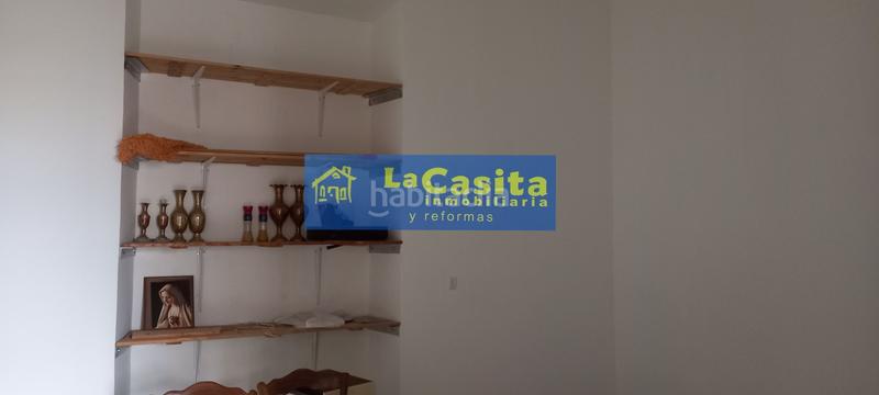 Foto de045c71-bb9c-4988-90b3-c36b37c5dee3. Casa con riscaldamento parcheggio in Granátula de Calatrava