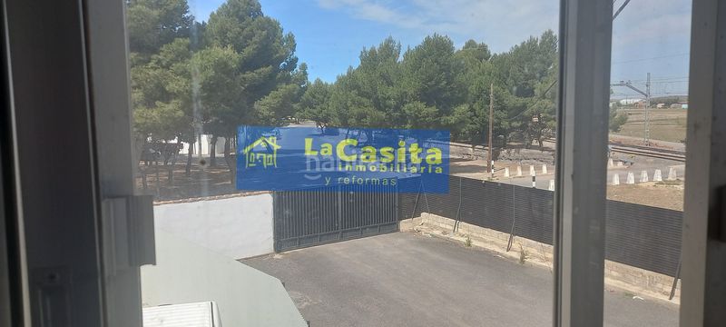 Foto e5340a8a-e1c1-40fe-a580-ff167a24ab35. Lloguer local comercial a Almagro