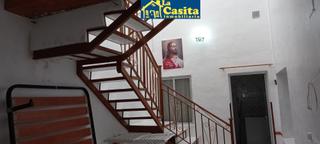 Casa  Calle palomo. Se vende casa al lado del mercadona