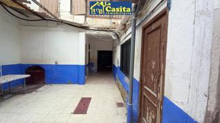 Xalet  Calle peralta. Se vende casa para reformar