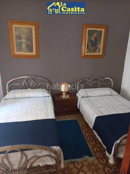 Foto 5def8a3b-d173-463e-b696-2941e871de83. Casa con parcheggio piscina in Granátula de Calatrava