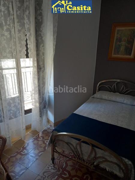 Foto ff117ac4-56ef-47e6-ac63-f2ab5d1de01d. Casa con parcheggio piscina in Granátula de Calatrava