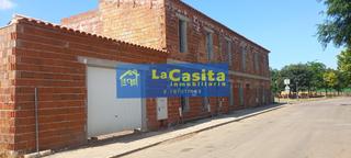 Casa adossada a Almagro. Se vende casas