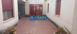 Casa a Moral de Calatrava. Se vende casa