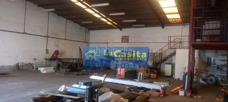 Foto 3f0ec0bb-8ddf-4efe-8ca5-85bee4ed415f. Nau industrial a Almagro