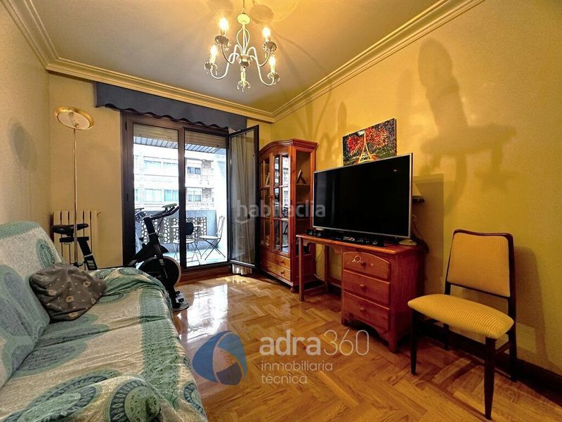 Foto b85df447-9d0a-40d0-b9da-ed943671012e. Pis amb calefacció a Jesuitas Logroño