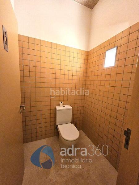 Foto 8a7c3263-d768-40ac-8f0a-769198bfbf1c. Oficina se vende oficina en csur en Gran Via Logroño