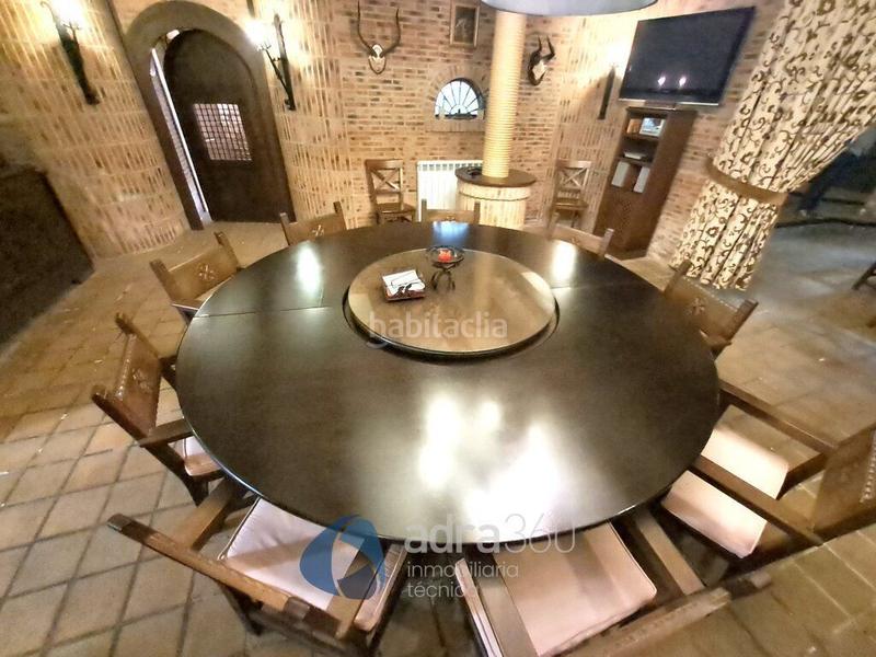 Foto bef6fb27-6371-4cc7-bd60-60fcd941c570. Local comercial se vende merendero cmayor con calado en Logroño