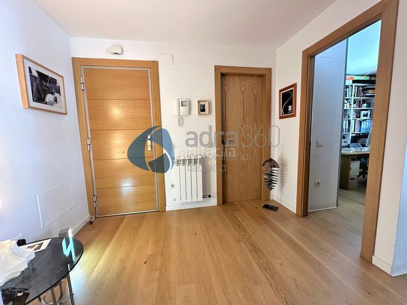 Foto d05758be-8900-477d-b1de-442048300a3e. Pis amb calefacció piscina a Cascajos - Piqueras Logroño