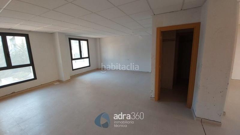 Foto ad455588-0cc8-4f3f-92a6-ac48066319a8. Alquiler oficina  en alquiler acondicionada en zona cascajospiqueras en Logroño