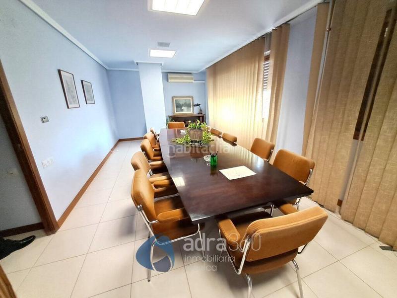 Foto 0e5326e0-cc6c-4dfe-ae6b-5b8fe033e44c. Office space in Gran Via Logroño