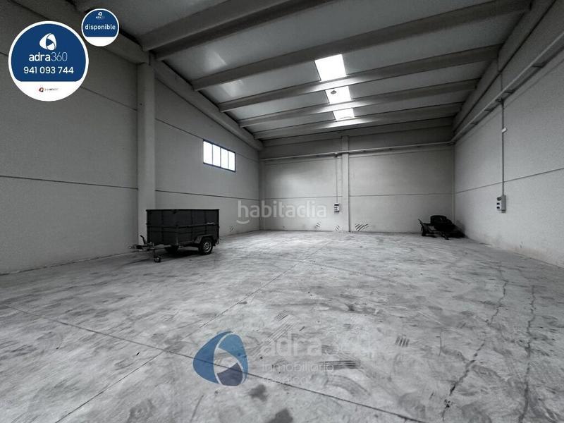 Foto 971efe16-b7ac-41a2-9e9f-29901c7938db. Miete fabrikhalle in Oyón / Oion