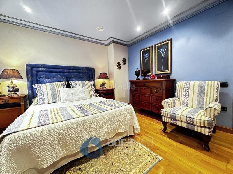 Foto 26bf3bf2-515f-47f9-a39f-f20ae04935ae. Casa con riscaldamento piscina in Lardero