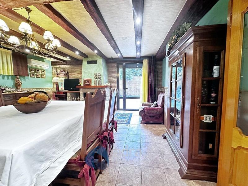 Foto 3488bbe3-a7f4-4560-841c-3f01483fc60e. Casa con riscaldamento piscina in Lardero