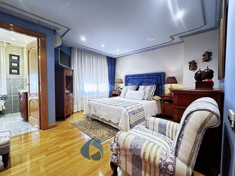 Foto a6166b67-94ac-4f2b-9ba6-d599851f85fa. Casa con riscaldamento piscina in Lardero